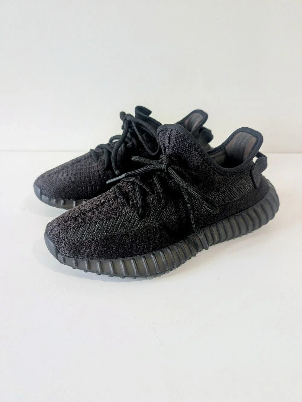 Adidas Yeezy/Ye Black Boost 350 V2 Black Size 5.5